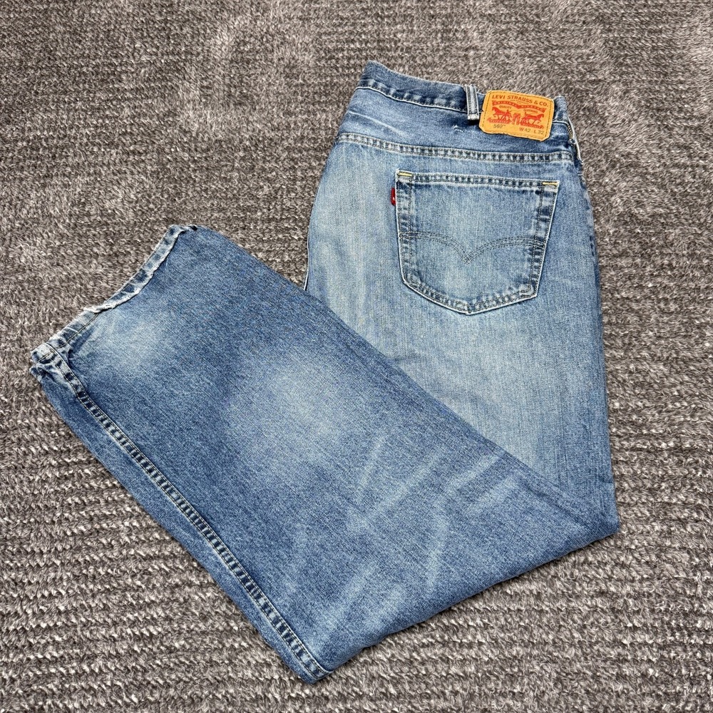 Levi's Mens 569 Jeans W42 L32 Light Wash Blue Relaxed Straight Denim